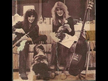  alt="Nancy Wilson"