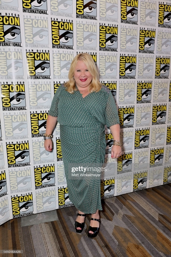 Julie Plec