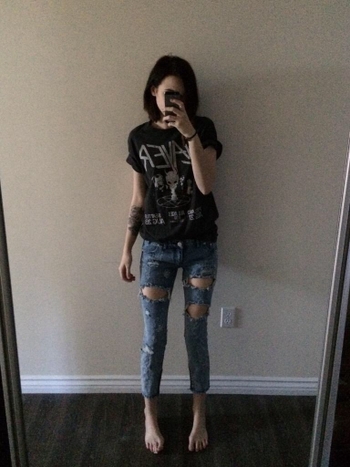 Acacia Brinley