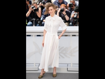  alt="Laura Waddell"