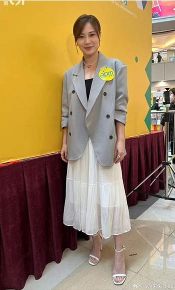 Rebecca Zhu