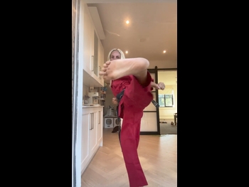  alt="Lauren Edmunds"