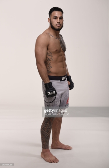 Brad Tavares