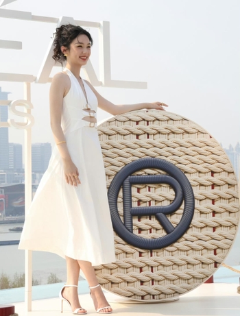 Ye Zhou