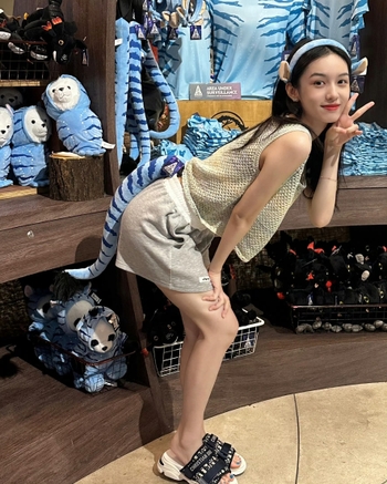 Ye Zhou