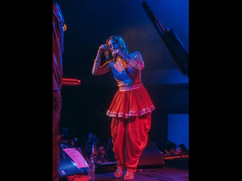  alt="Rashmeet Kaur"