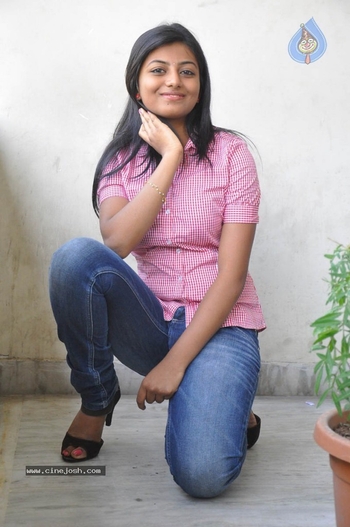 Anandhi