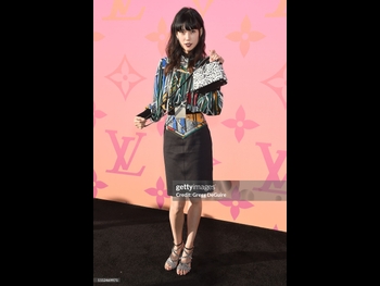  alt="Tao Okamoto"