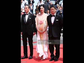  alt="Tao Okamoto"