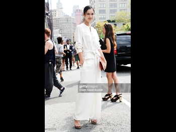  alt="Tao Okamoto"