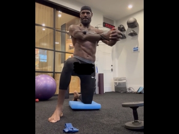  alt="Lebron James"