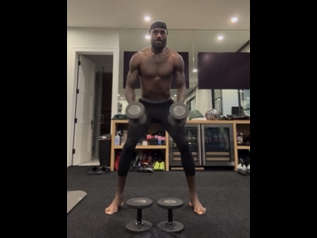  alt="Lebron James"
