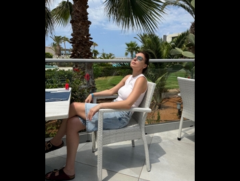  alt="Sofiya Nizharadze"