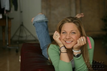 Lauren Collins (I)