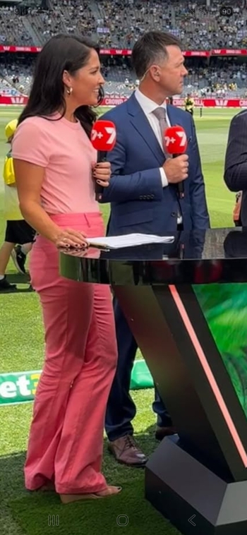Mel McLaughlin
