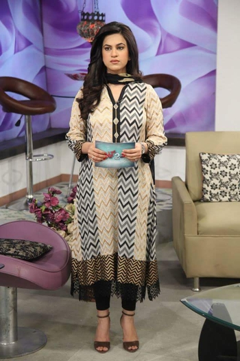 Asma Mustafa Khan