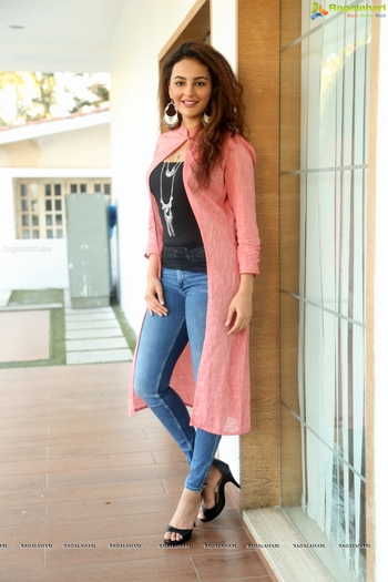 Seerat Kapoor