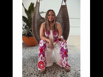  alt="Tracie Thoms"