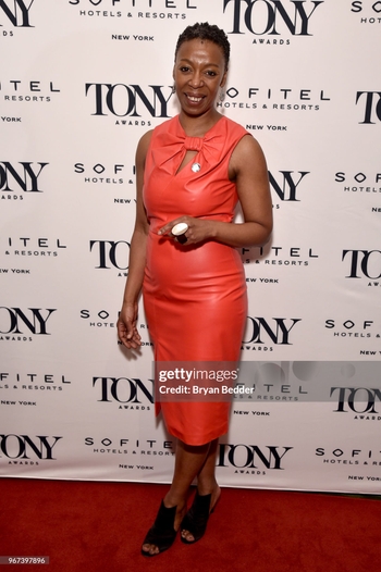 Noma Dumezweni
