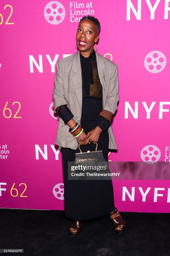 Noma Dumezweni