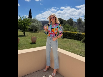  alt="Amy Huberman"