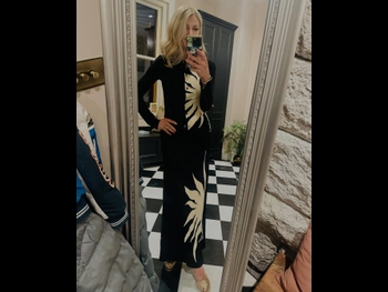  alt="Amy Huberman"