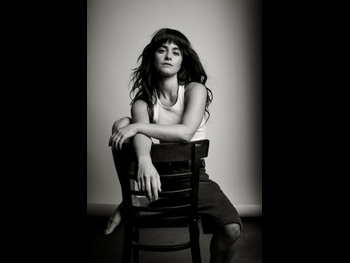  alt="Alison Jaye"