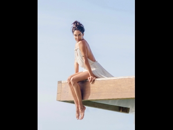  alt="Lisa Haydon"