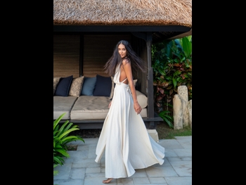  alt="Lisa Haydon"