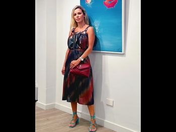  alt="Lola Bezerra"