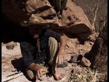  alt="Les Stroud"