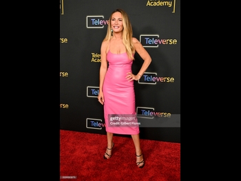  alt="Kate Chastain"