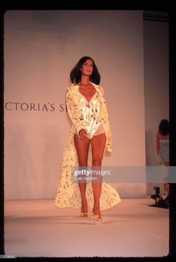 Yasmeen Ghauri