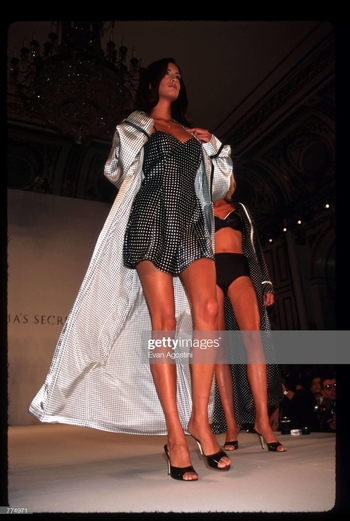 Yasmeen Ghauri