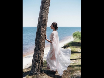  alt="Valeriya Khodos"