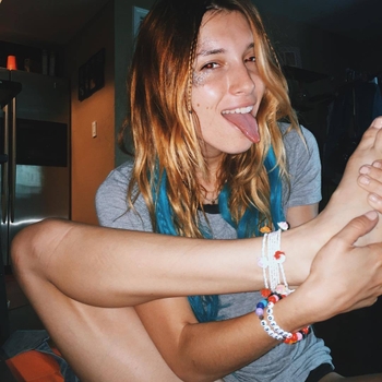 Dani Thorne