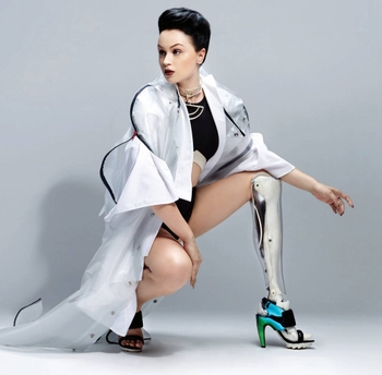 Viktoria Modesta