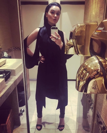 Viktoria Modesta