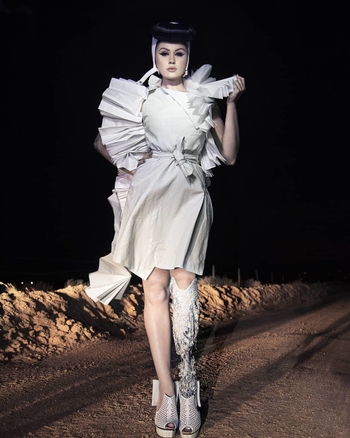 Viktoria Modesta