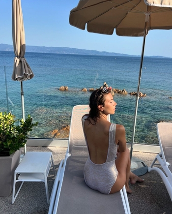 Eva Colas