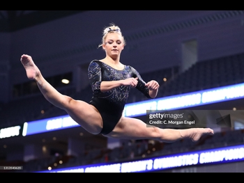  alt="Alyssa Baumann"