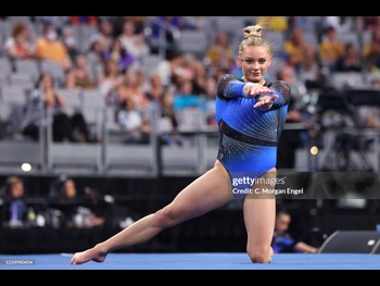  alt="Alyssa Baumann"