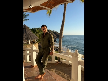  alt="David Zepeda"