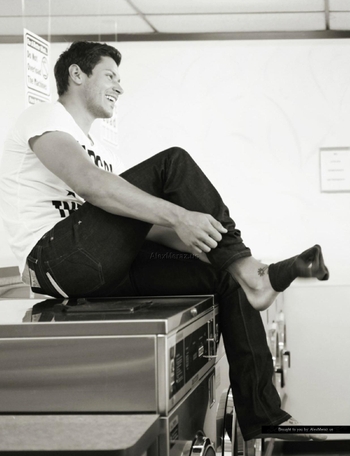 Alex Meraz