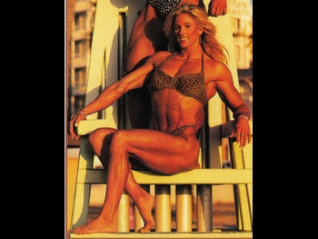  alt="Shelley Beattie"