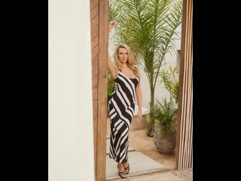  alt="Nadine Coyle"