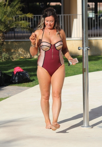 Lisa Appleton