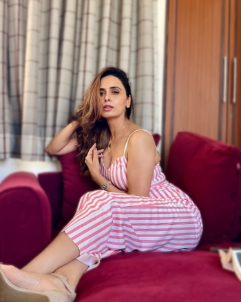 Meenakshi Dixit
