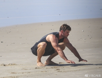 Chris Hemsworth