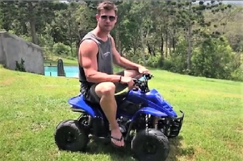 Chris Hemsworth